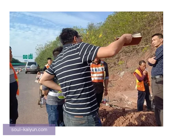 德保罗在拉辛俱乐部的表现回暖，值得关注其未来发展轨迹