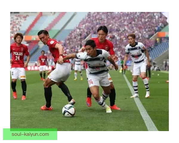 博阿滕中场组织能力持续提升，近期表现稳健